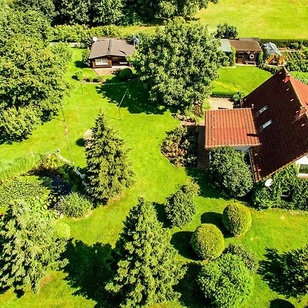 Bungalow Und Ferienwohnung Auf Ruegen Kluis Exterior photo