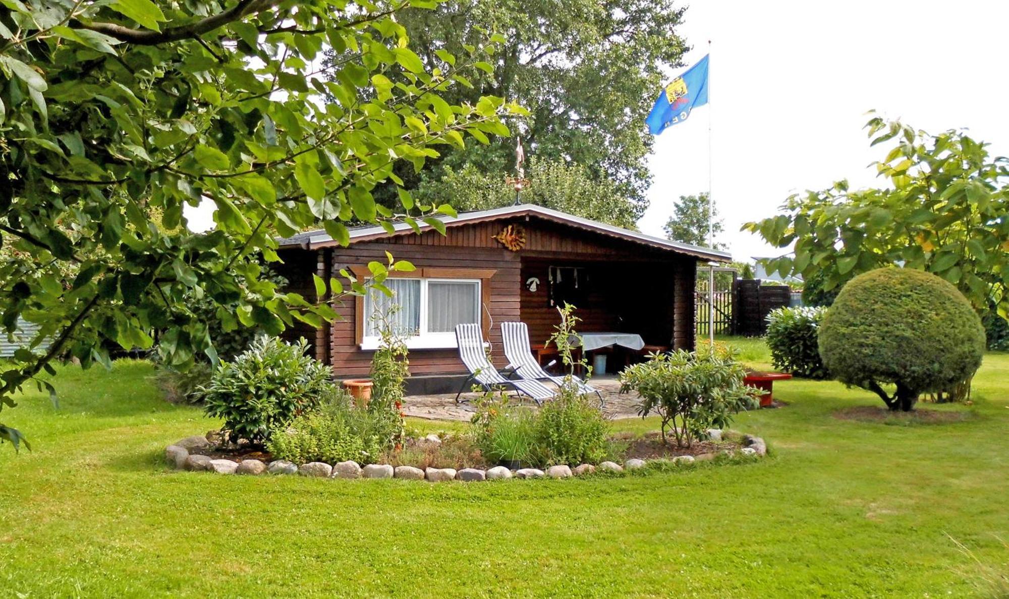 Bungalow Und Ferienwohnung Auf Ruegen Kluis Exterior photo
